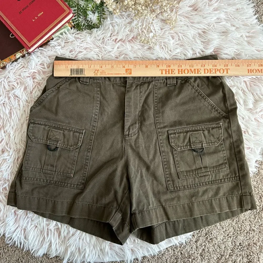 Chazzz‎ 90s Y2K Vintage Olive Army Green Utility Cargo Shorts Sz 7 Outdoor